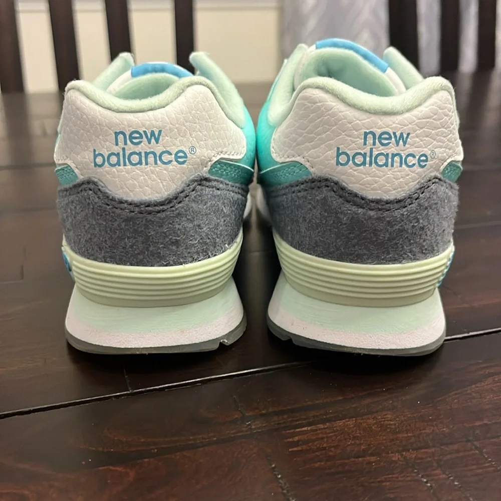 New Balance 574 KL574FYP Frozen Shoes Sneakers new Youth Girls Size 13